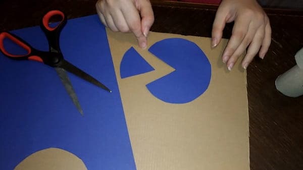 How to make a Cardboard Castle - Roof
