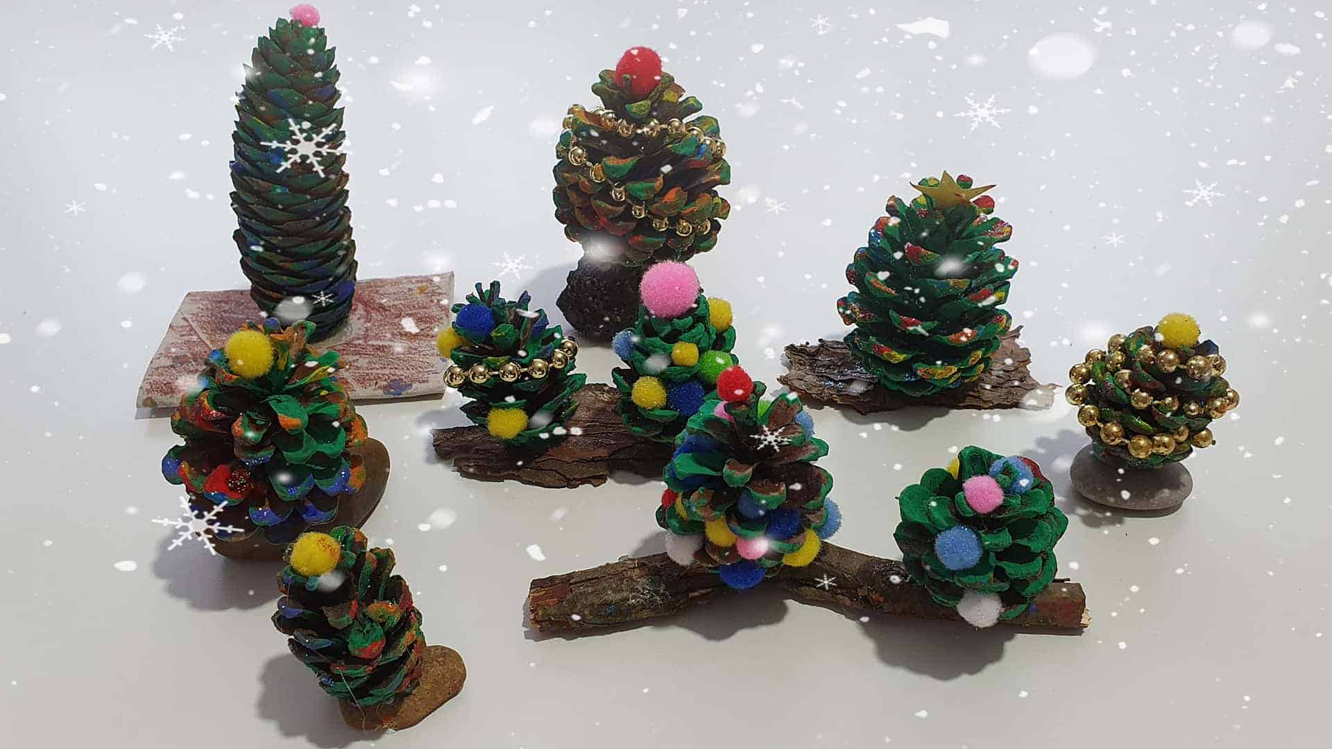 Christmas decorations with pinecones Christmas evergreen tree and